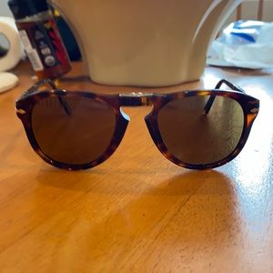 Persol 714 24/57 polarized